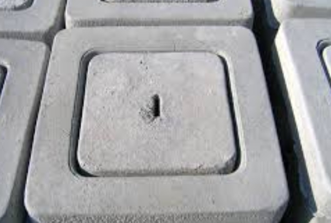 E3968CHXXXX50 CHIUSINO/coperchio botola in CEMENTO 50X50 (misura ESTERNA 60) Art.08.013 Veneta Prefabbricati